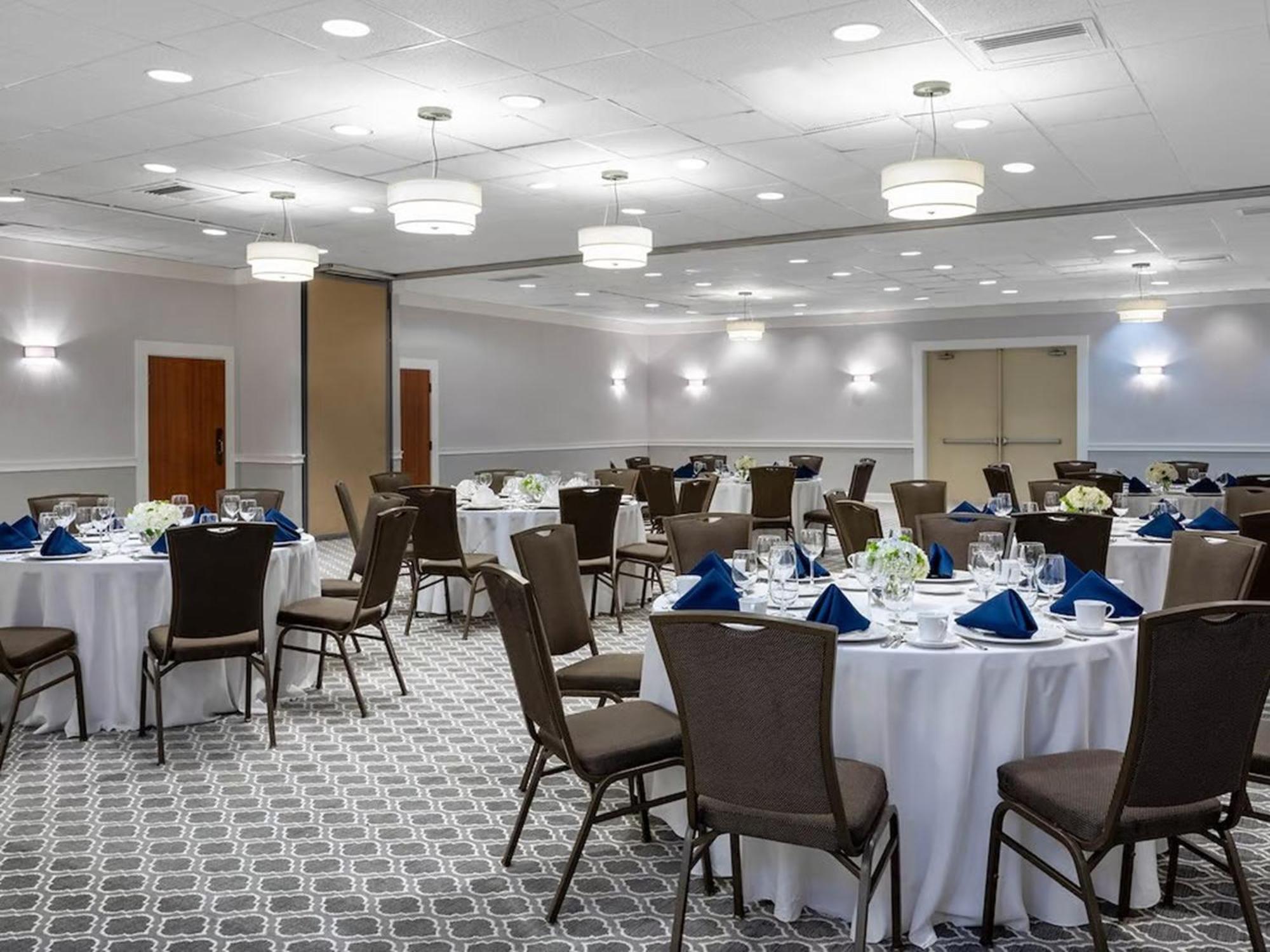 וסט פאלם ביץ' 88 Palms Hotel & Event Center מראה חיצוני תמונה