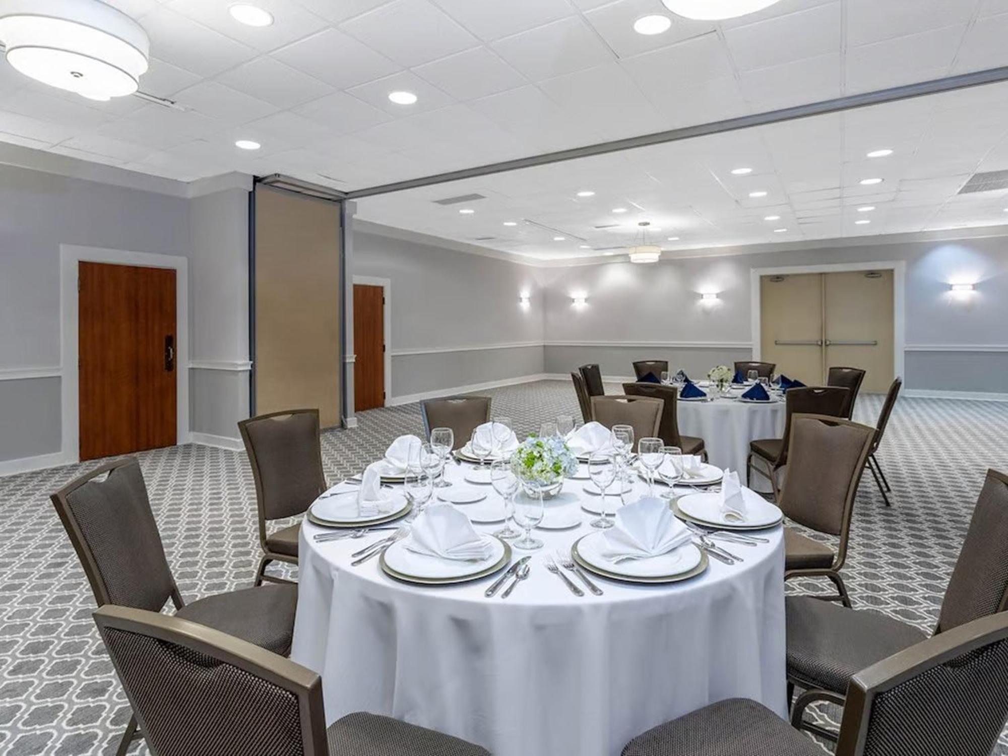 וסט פאלם ביץ' 88 Palms Hotel & Event Center מראה חיצוני תמונה